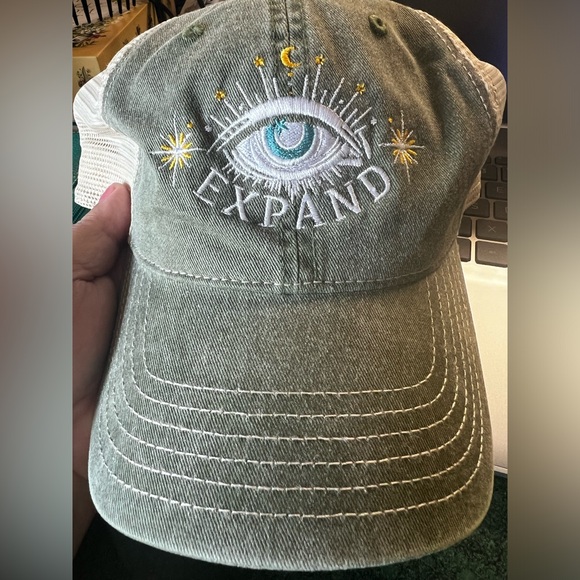 Expand 3rd eye. Snap back cap - Picture 1 of 3